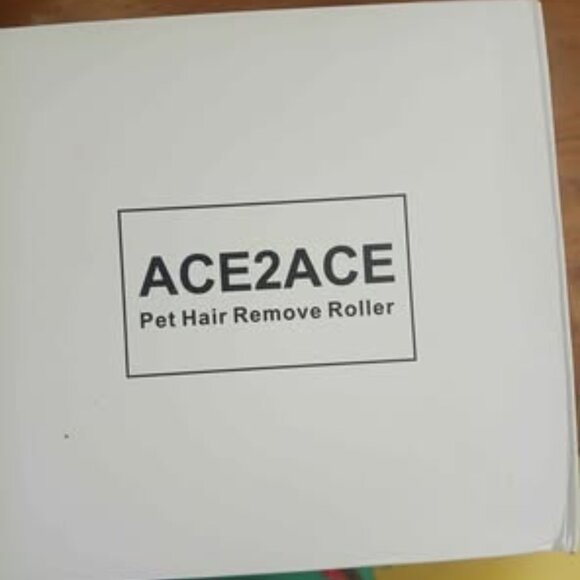 Pet hair remover roller - Picture 1 of 2